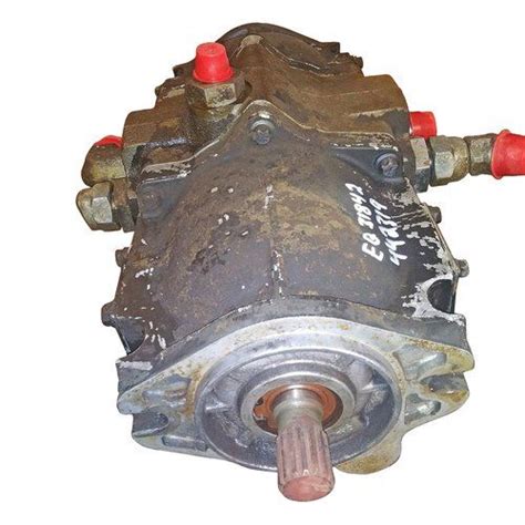 hydraulic pump for mustang 940